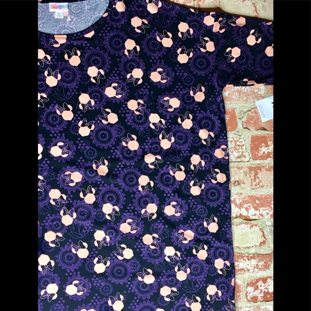 LuLaRoe Irma Tunic